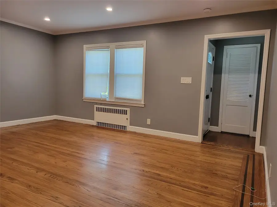 89 Beverly Avenue, Floral Park, NY 11001 - #3