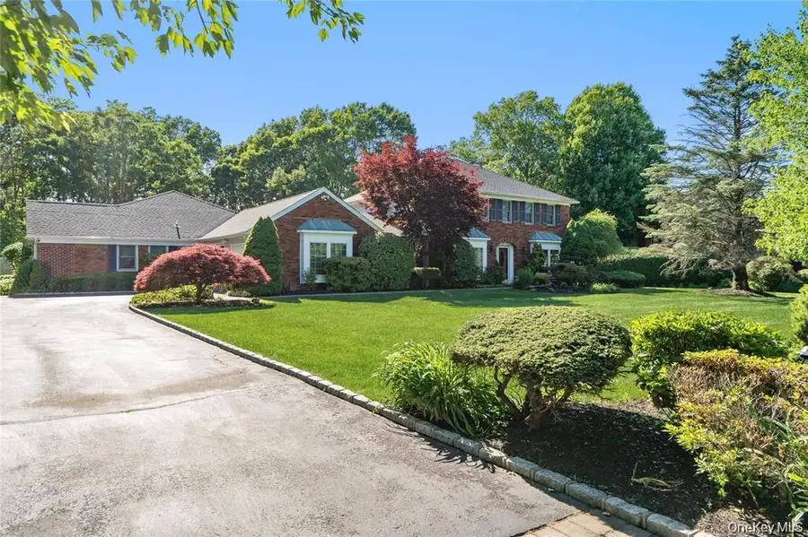 15-17 Park Woods Lane, Kings Park, NY 11754 - #2