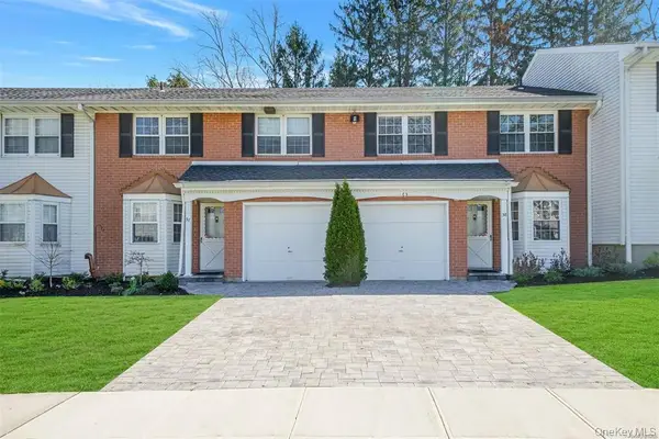 37 Santa Barbara Drive, Plainview, NY 11803