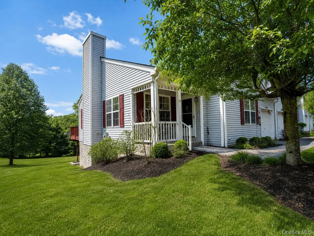 28 Tall Tree Lane, Poughkeepsie, NY 12601 - #1