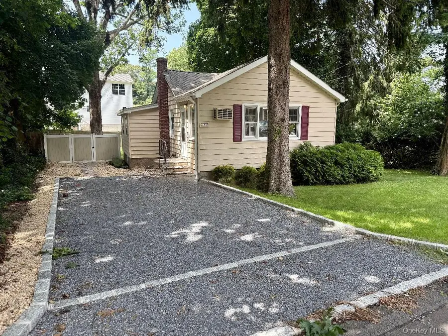 18 Kew, Sound Beach, NY 11789 - #3