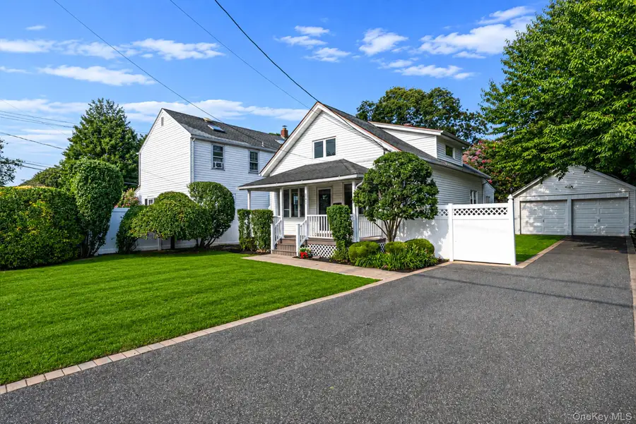 245 Greeley Avenue, Sayville, NY 11782 - #2