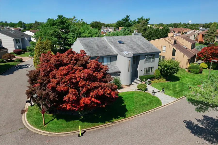 12 Princeton Drive, Syosset, NY 11791 - #3