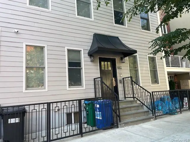 25-39-38 Street, Astoria, NY 11103 - #1