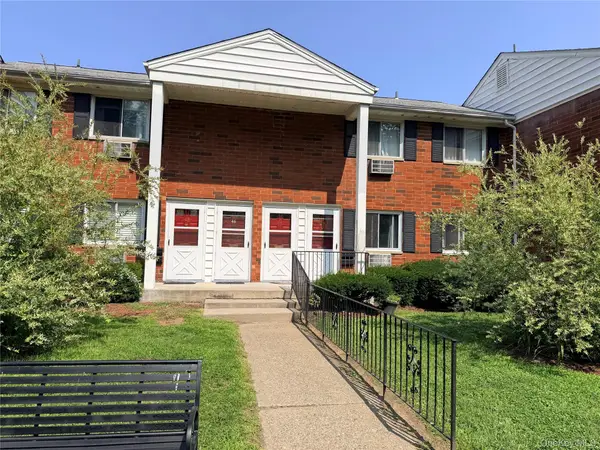 42 Manor Drive #42, Cornwall, NY 12518