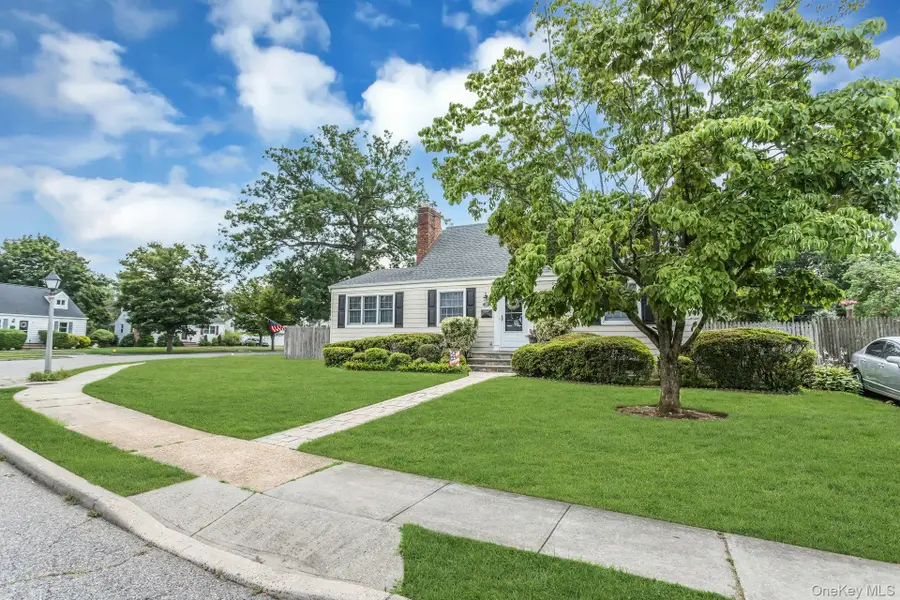29 Timber Road, Glen Cove, NY 11542 - #2