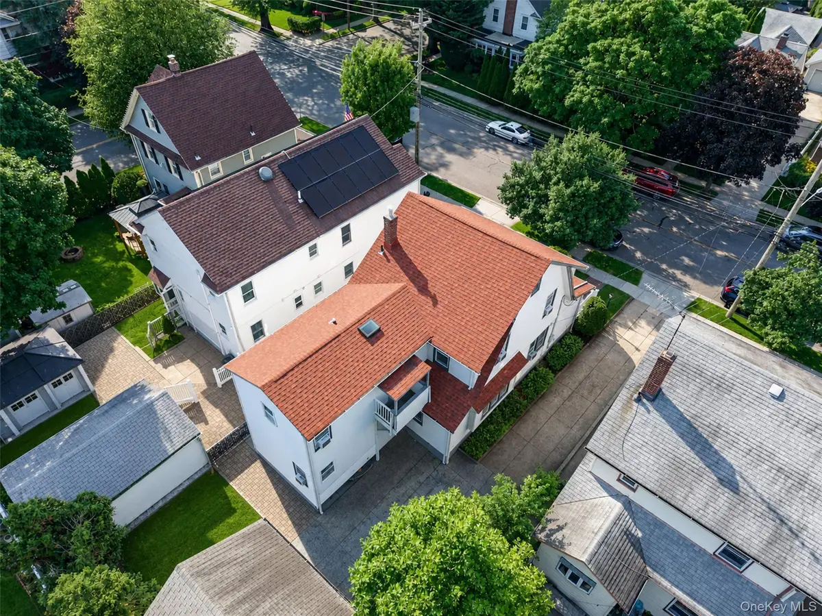 214 Lowell Avenue, Floral Park, NY 11001 - #1