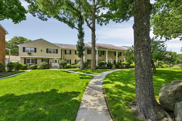 264 Parkside Drive, Suffern, NY 10901