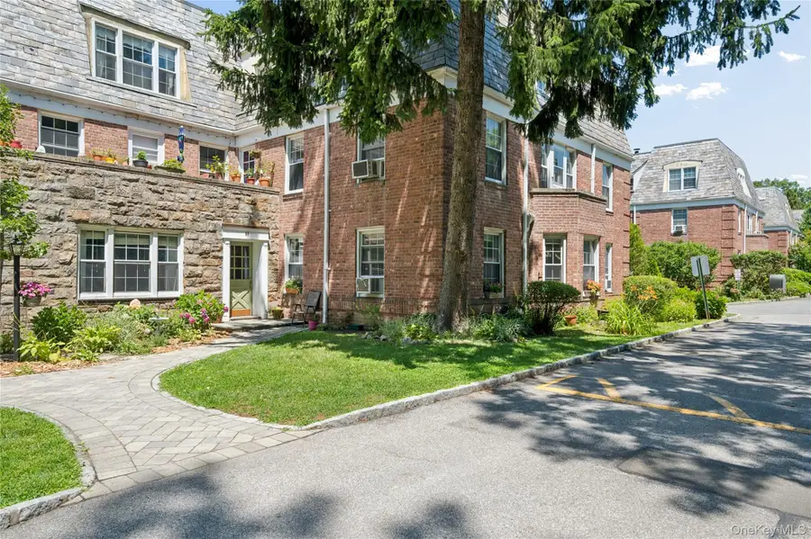84 Pinewood Road #1F, Hartsdale, NY 10530 - #3