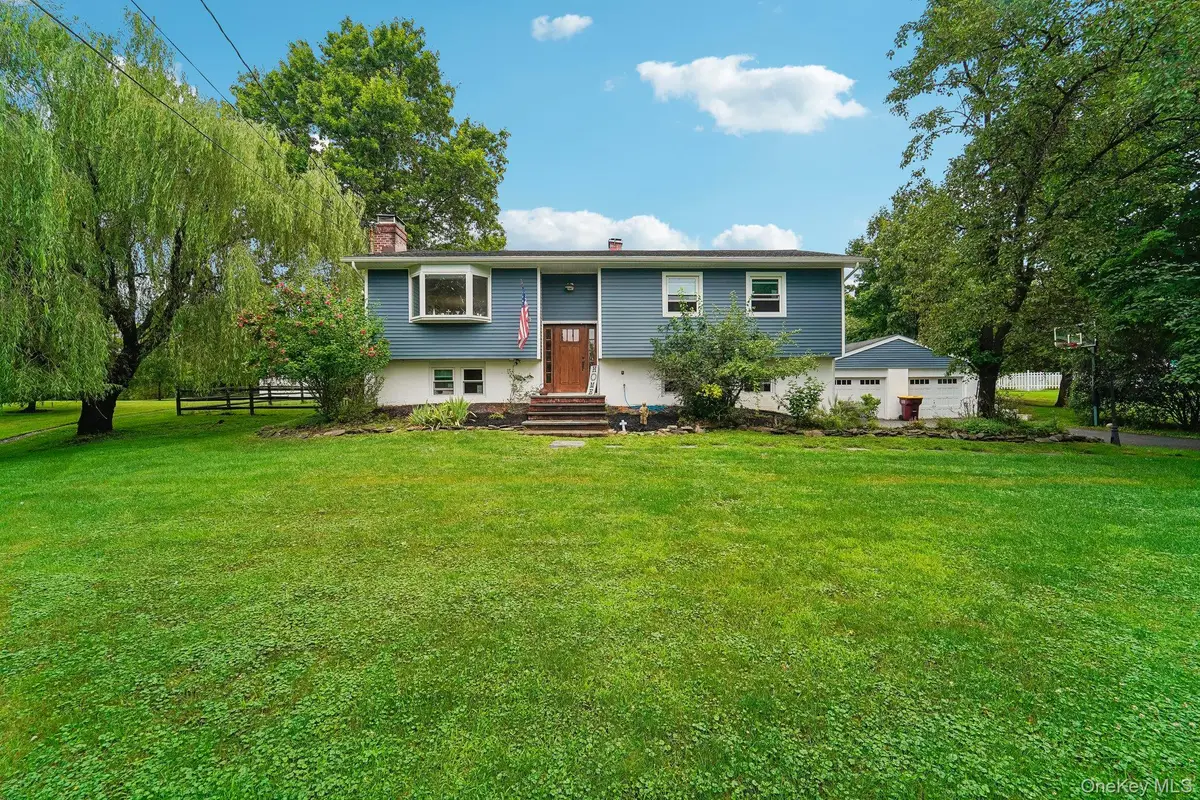 11 High Hill Avenue, Warwick, NY 10990 - #1