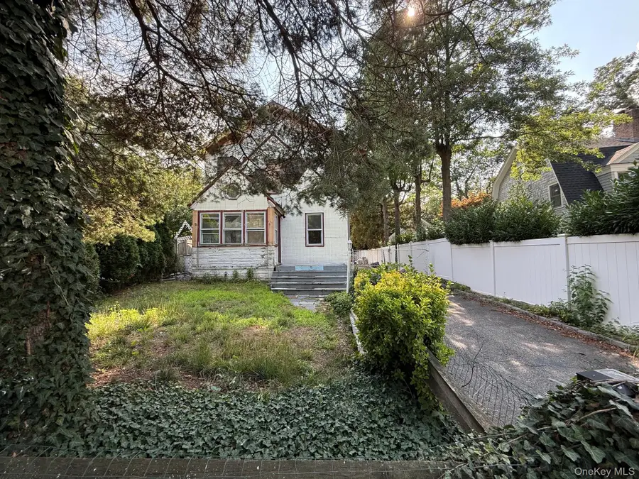 1014 Washington Drive, Centerport, NY 11721 - #3