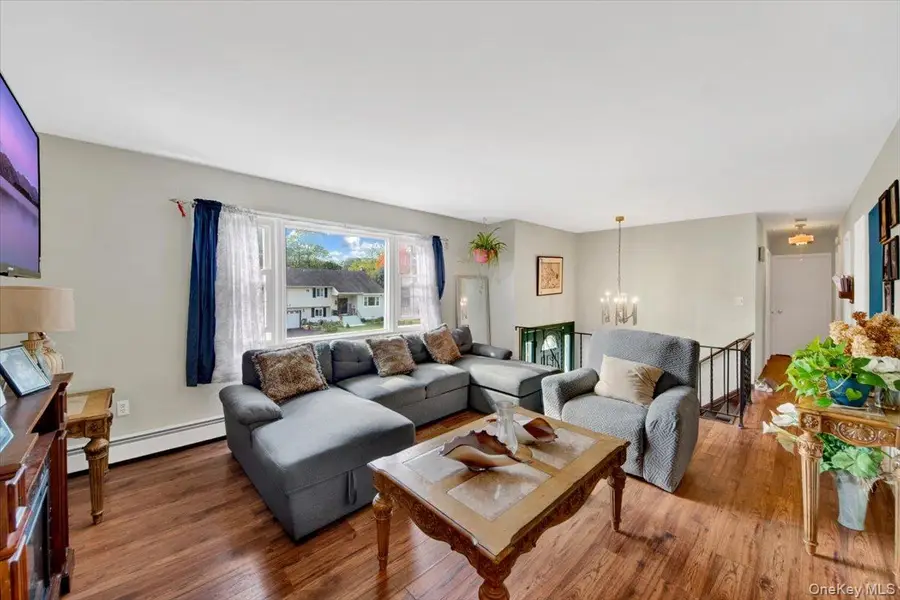 42 Keats Drive, New Windsor, NY 12553 - #3