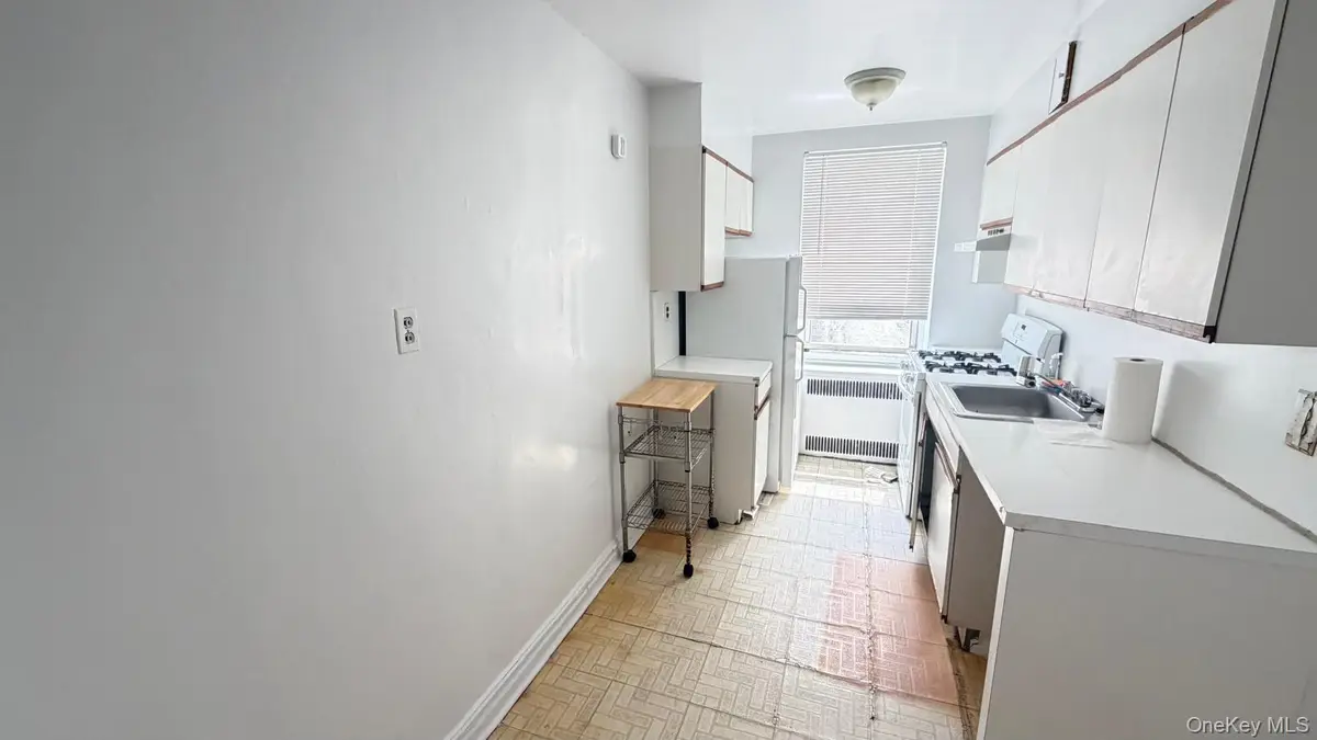 61-41 Saunders Street #B67, Rego Park, NY 11374 - #1