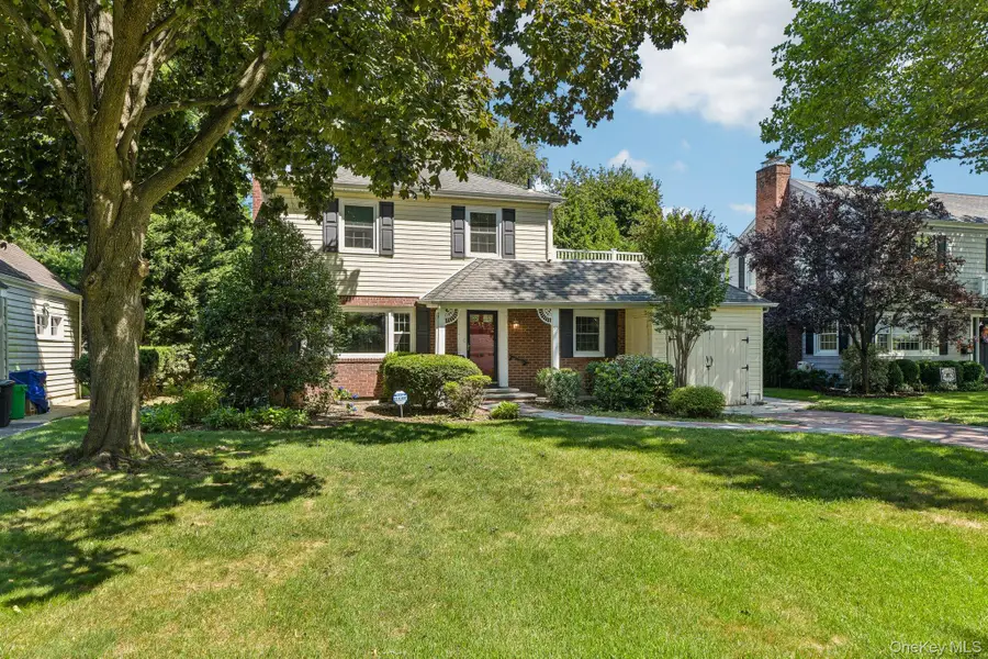 93 Transverse Road, Garden City, NY 11530 - #2