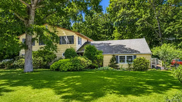 14 Tall Tree Lane, Rocky Point, NY 11778