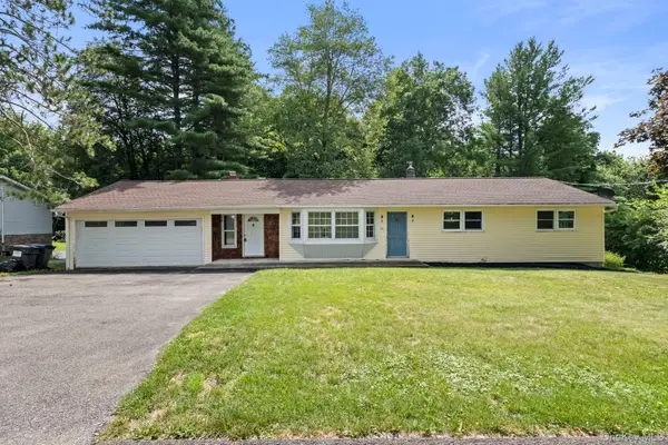 23 Oakland Avenue, Walden, NY 12586