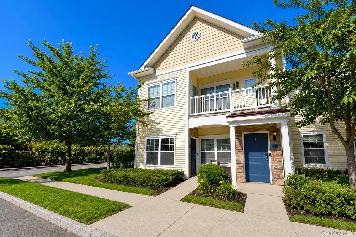 10 Lager Lane, Patchogue, NY 11772 - #1