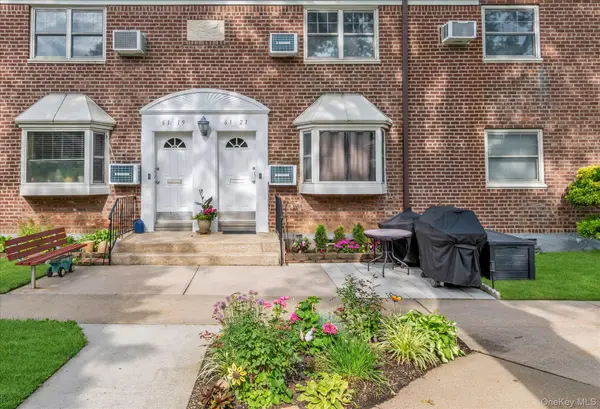 61-21 255th Street #3-975, Little Neck, NY 11362