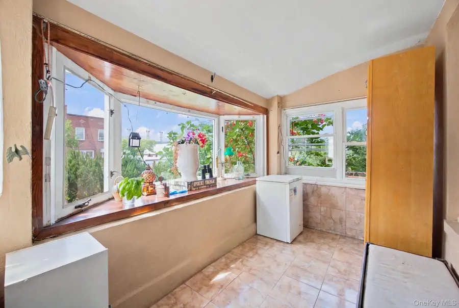 2005 26th Street, Astoria, NY 11105 - #3