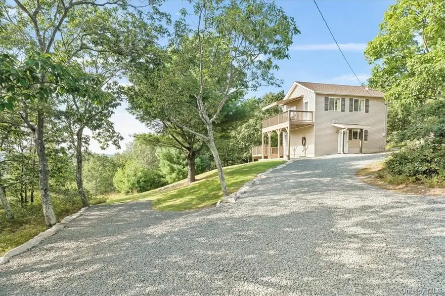 96 Treetops Trail, Bloomingburg, NY 12721 - #3