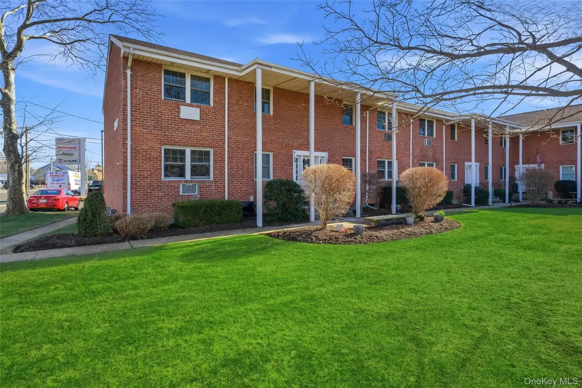 297 Merrick Road #D 1, Amityville, NY 11701 - #1