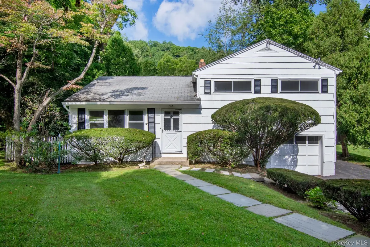 582 Washington Avenue, Pleasantville, NY 10570 - #1