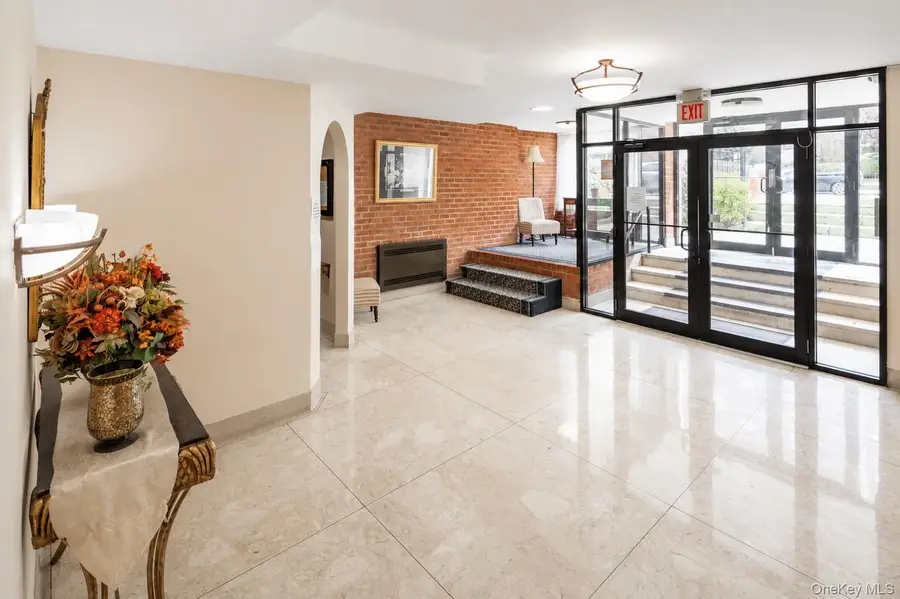 636 N Terrace Avenue #3-E, Mount Vernon, NY 10552 - #2