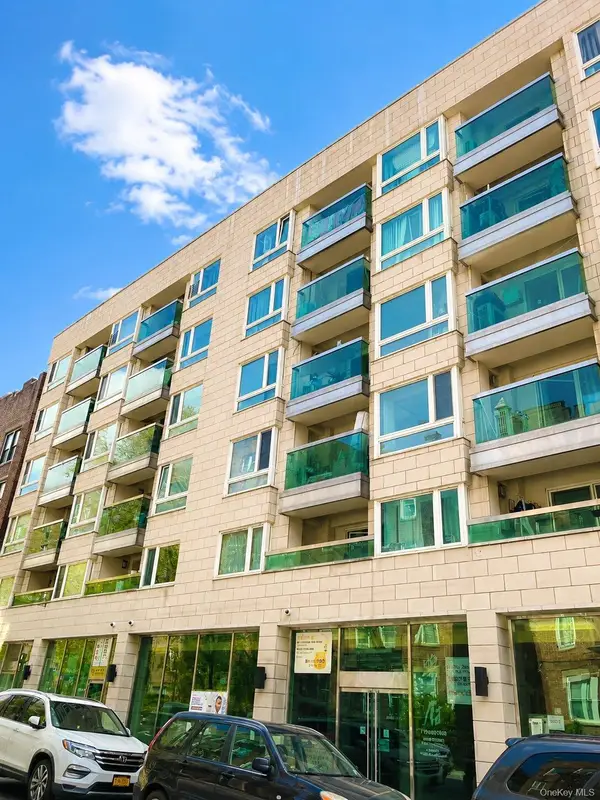 14022 Beech Avenue #6C, Flushing, NY 11355
