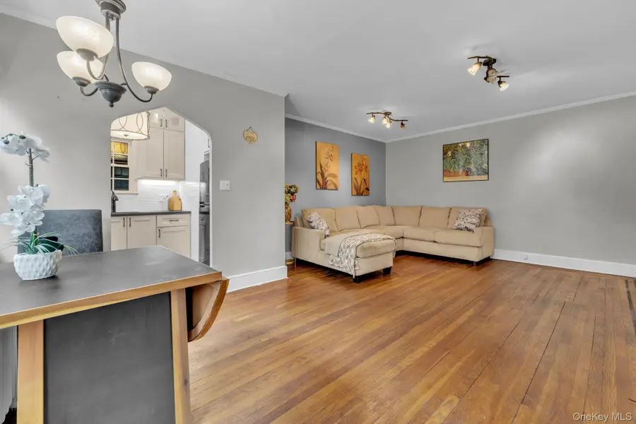 35-05 167th Street #15, Flushing, NY 11358 - #3