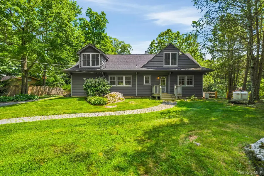 174 Lake Shore Road, Putnam Valley, NY 10579 - #2