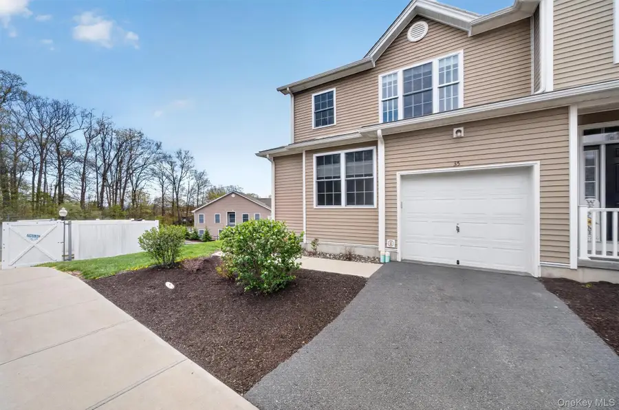 35 Pinto Road E, Middletown, NY 10941 - #2