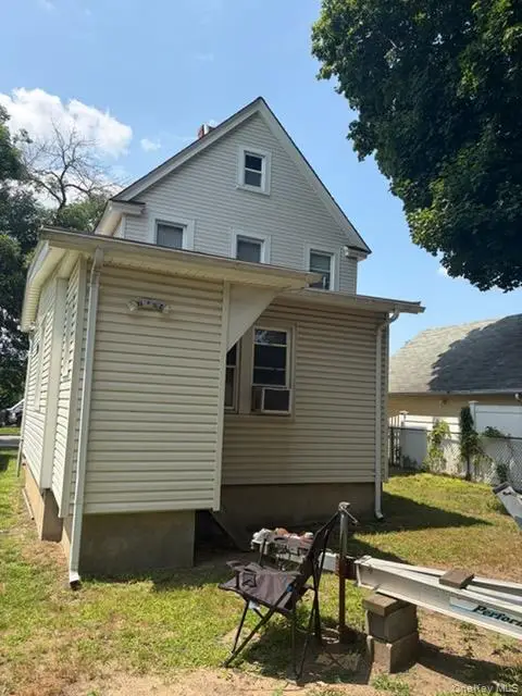16 Star Place, Freeport, NY 11520 - #2