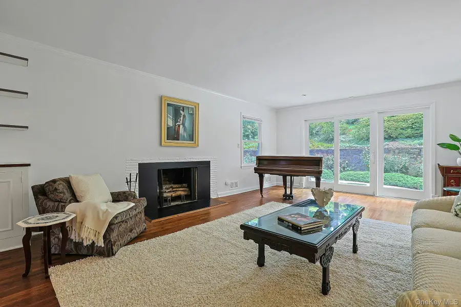 44 Ramona Court, New Rochelle, NY 10804 - #3