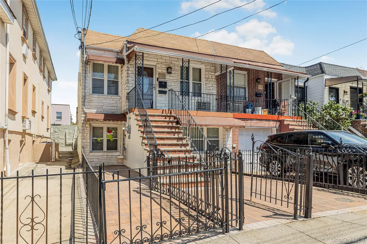 426 Calhoun Avenue, Bronx, NY 10465 - #1