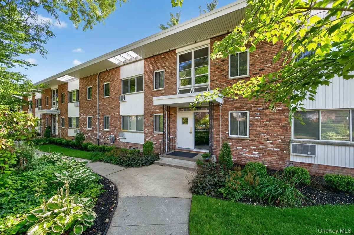 200 Lexington #1F, Oyster Bay, NY 11771 - #1