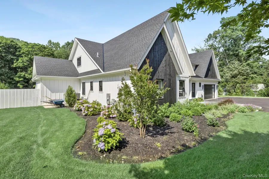 53 Stony Hollow Road, Centerport, NY 11721 - #2