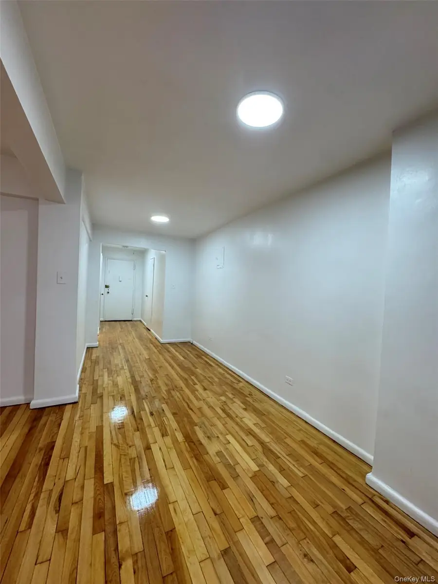 142-20 41st Ave #6C, Flushing, NY 11355 - #3