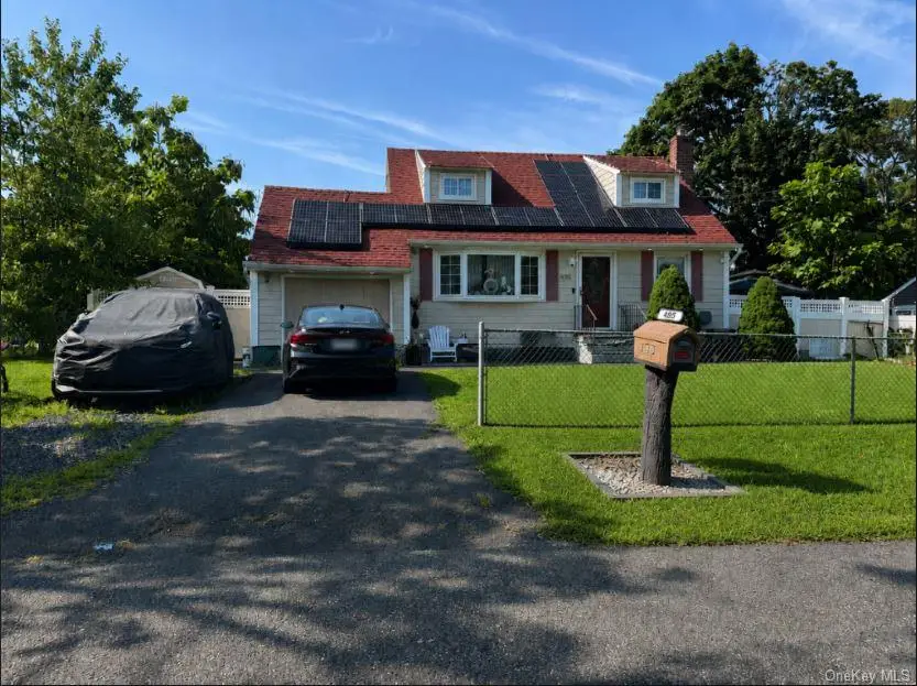 495 Earle Street, Central Islip, NY 11722 - #1