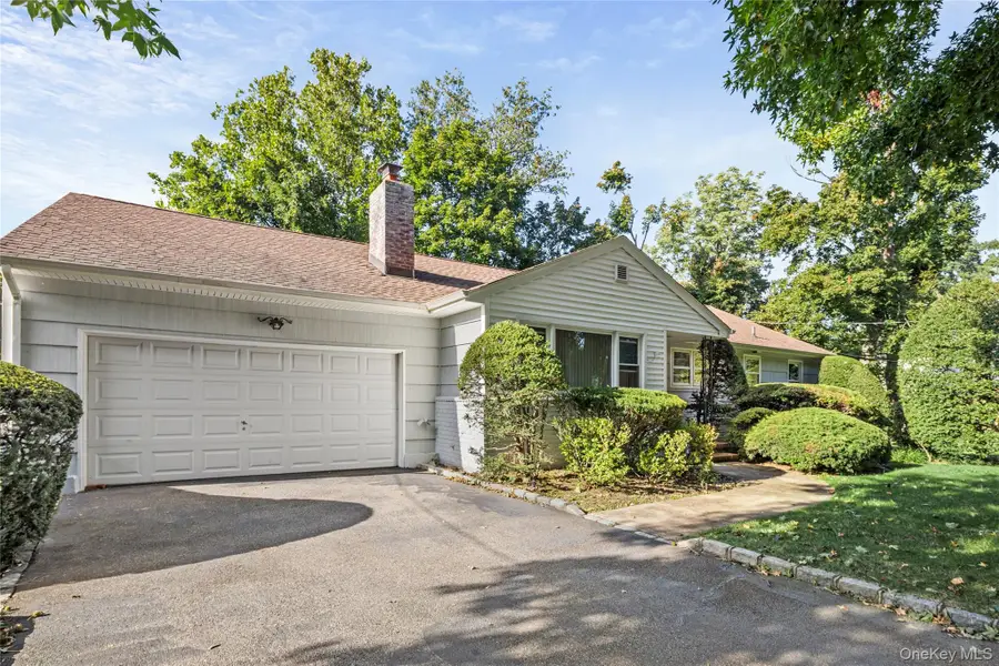 14 Sunview Drive, Glen Cove, NY 11542 - #2
