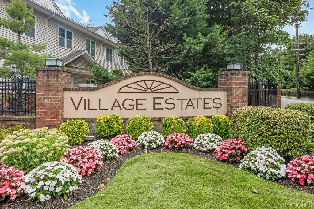 130 Francesca Way, Amityville, NY 11701 - #1