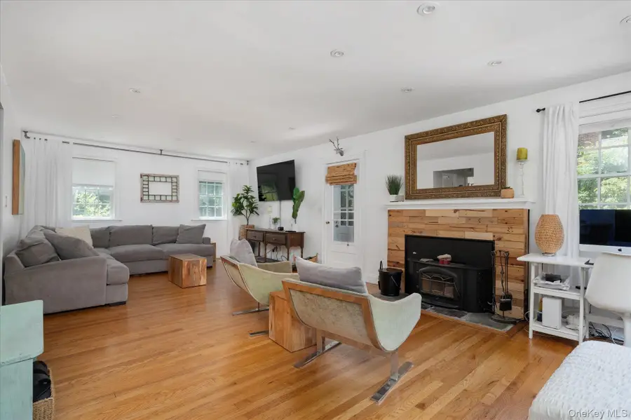 58 Elwood Road, Northport, NY 11768 - #3