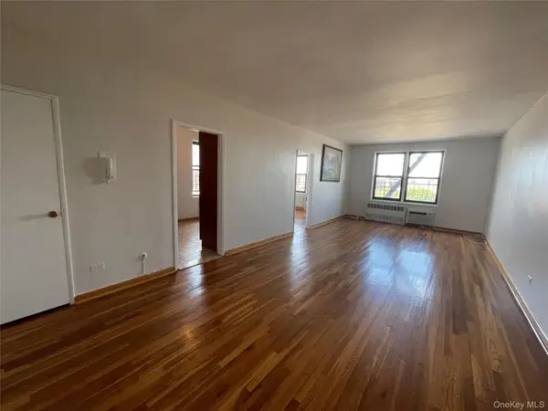 102-30 Queens Blvd #5L, Forest Hills, NY 11375