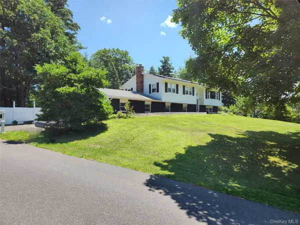 6006 Marion Boulevard, Kinderhook, NY 12184