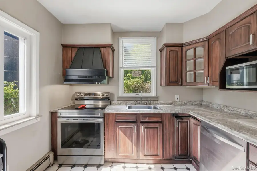 101 Elm Street, Cortlandt Manor, NY 10567 - #3
