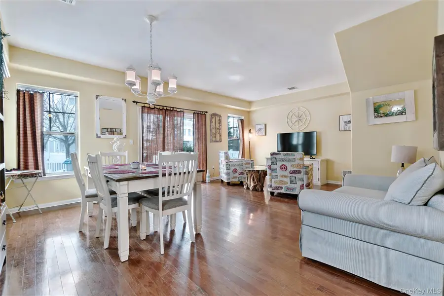 6428 Ocean Avenue S, Arverne, NY 11692 - #3