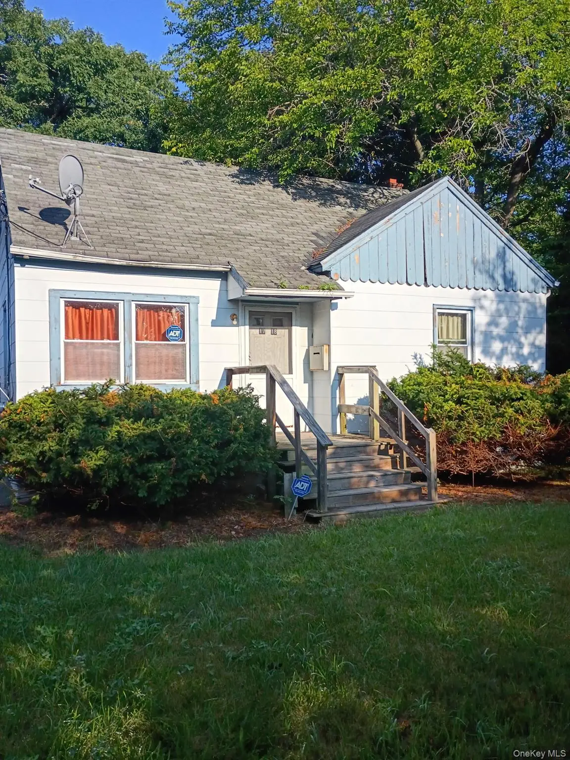 1718 N Gardiner Drive, Bay Shore, NY 11706 - #1