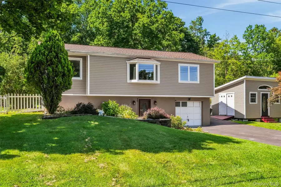 21 Trotting Drive, Chester, NY 10918 - #2