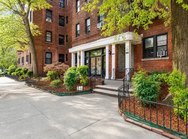 10010 67th Road #6C, Forest Hills, NY 11375