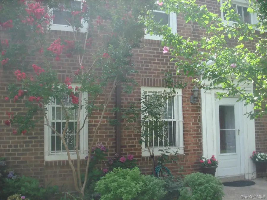 147-47 Charter #22 B, Briarwood, NY 11435 - #2