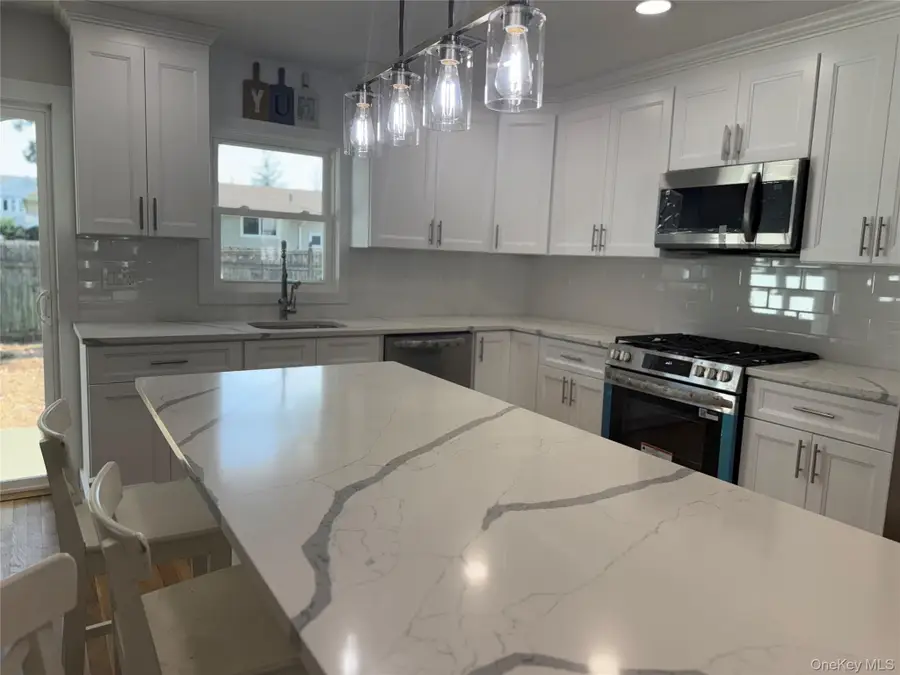 2 5th Avenue, Farmingdale, NY 11735 - #3